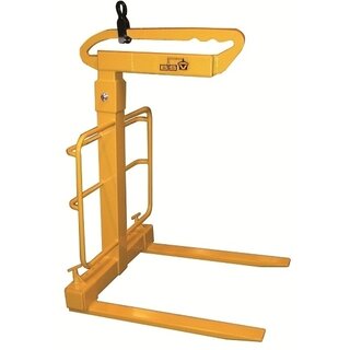 A product image of a pallet fork with a hoop from BSV. The pallet fork is designed to handle and transport pallets efficiently and safely, with a hoop for added stability.