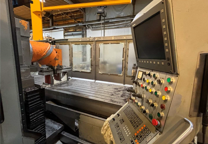  Image of the Fil Fresatrici FST300 machine taken at the cylinder factory in Rissa.